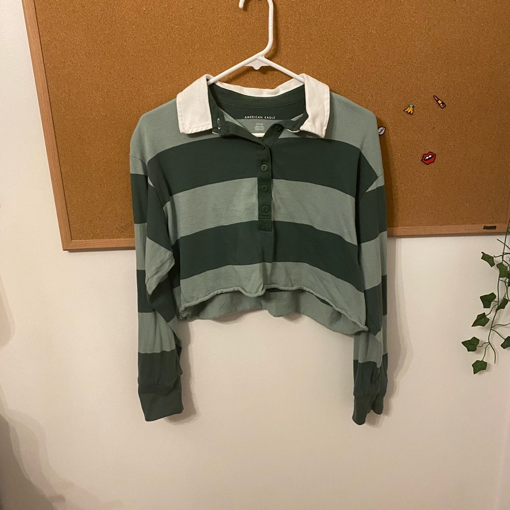 Cropped Collared Shirt from American Eagle